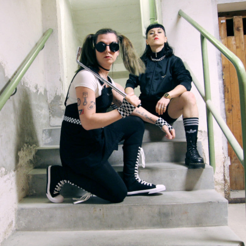 The Guilt unveil new single Naked On My Own – a hard electro-punk anthem that dives into the endless voyeurism and solitude of our hyperconnected age  Released September 4th on Icons Creating Evil Art